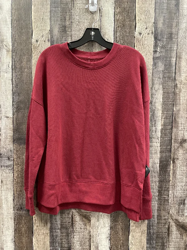 Sweatshirts with curved hem -Sweatshirt Crewneck By Time And Tru In Maroon, Size: M