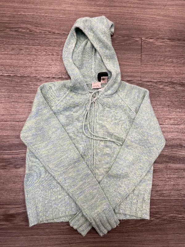 Sweatshirts in green -Sweatshirt Hoodie By Clothes Mentor In Blue, Size: M