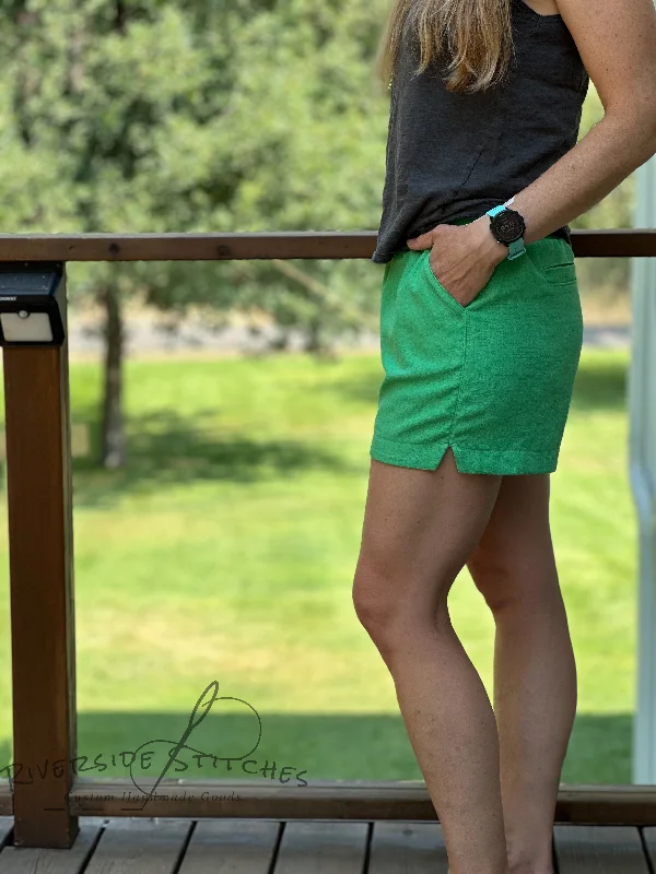 Casual Friday Shorts-Tavi Shorts PDF Sewing Pattern B-M