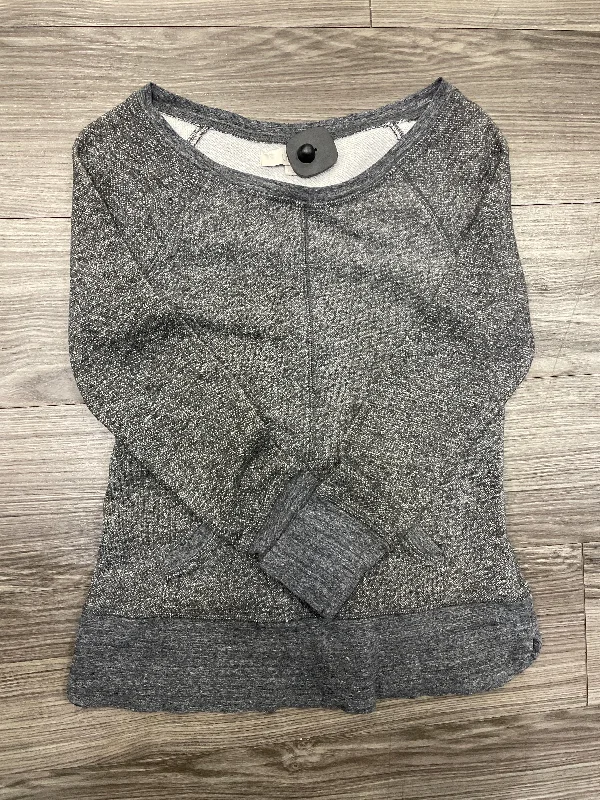 Sweatshirts in red -Sweatshirt Crewneck By Loft In Grey, Size: S