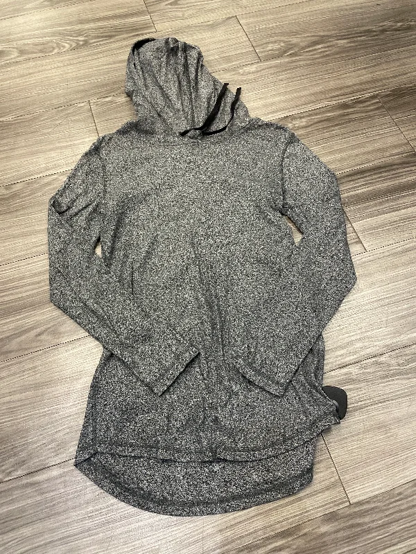 Sweatshirts for fall -Sweatshirt Hoodie By Eddie Bauer In Grey, Size: S