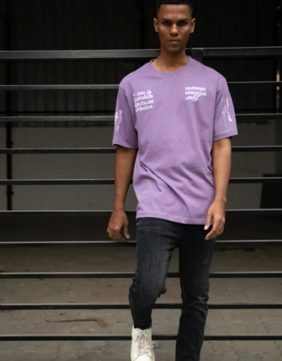 Purple stain-resistant T-shirts-ANBUM ARANUM UDAITHTHAIYIN | OVERSIZED T-SHIRT | LAVENDER