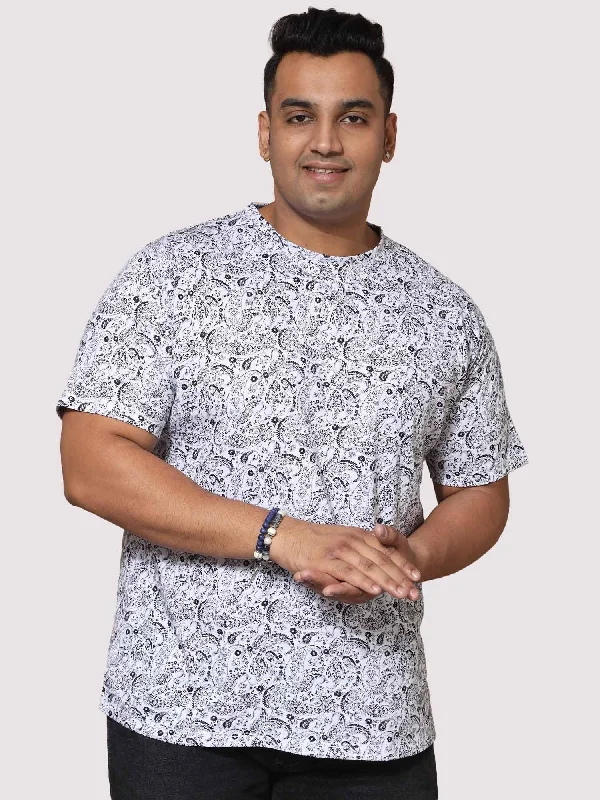 Purple stain-resistant T-shirts-Men Plus Size Black Paisley Digital Printed POLO COLOUR T-Shirt