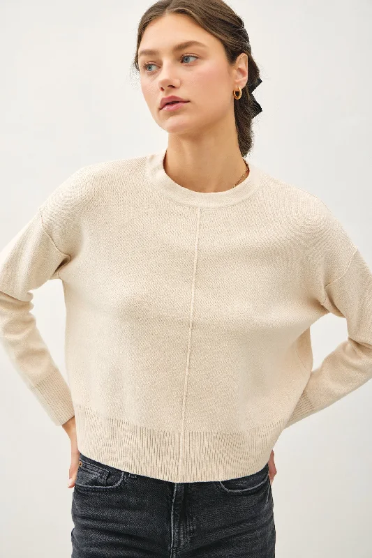 Pullover sweater for teens in beige -Cropped Solid Crew Neck Sweater with Raised Seam