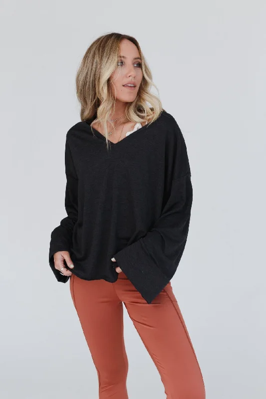 Pullover sweater for weekend wear -The Nest Love It V Neckline Sweater Top - Charcoal