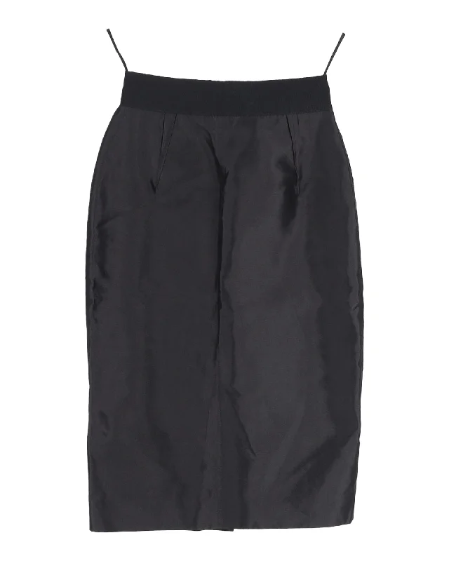 Fitted sleek Skirts-Dolce & Gabbana Pencil Skirt in Black Silk